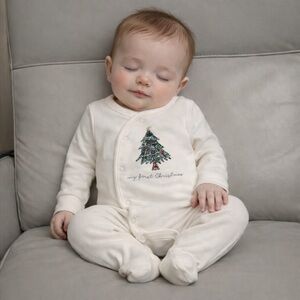 NWT! Cream Baby One Piece ”My first Christmas” with Tree Design